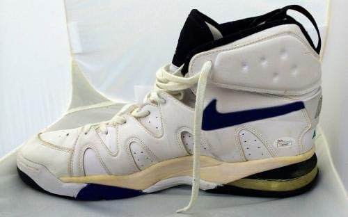 Alonzo Mourning Assinou Charlotte Hornets Game usado Nike Shoes JSA - Jogo autografado Sneakers NBA usados
