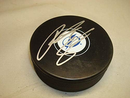 Anton Stralman assinou o hóquei de Tampa Bay Lightning Puck autografado 1a - Pucks autografados da NHL