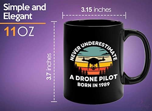 Bubble abraços 1989 Caneca de café de aniversário 11oz preto, piloto de drones nascido em 1989-333º presente de aniversário