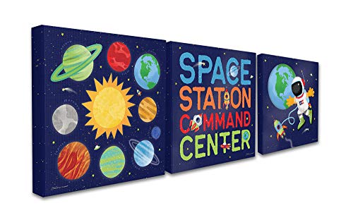 The Kids Room by Stuell Bright Space Station Command Center Trio com foguetes de sistema solar e estrelas artes de parede