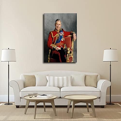 O rei da Inglaterra HRH no uniforme rei Carlos III Prince of Wales Sua Alteza Real A Família Real Sobrana Imagem emoldurada com Red Red Frame