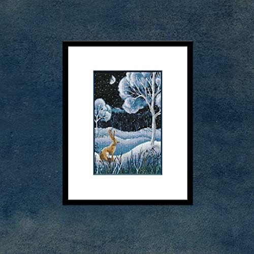 Heritage Crafts Cross Stitch Kit - Winter Forest - Evenweave