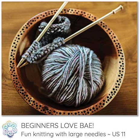 Bae by Living Dreams Yarn. Concedidamente, forte e super macio para as malhas de inverno da pele. extrafina Merino Bolky Onesing