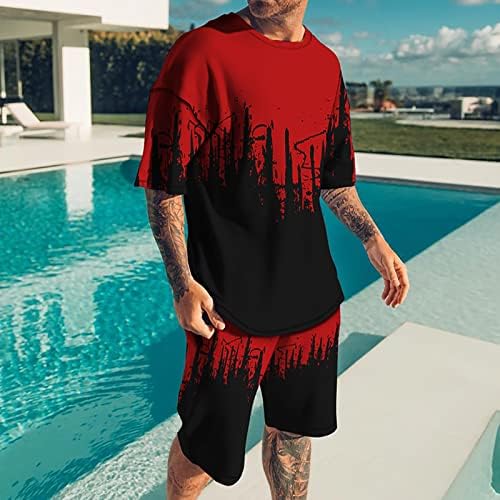 Masculino de manga curta camiseta e shorts definem roupas de verão de duas peças.
