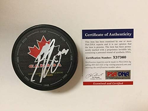 Marc Edouard Vlasic assinou 2014 Team Canada Medal Hockey Puck PSA DNA COA A - Autografado NHL Pucks