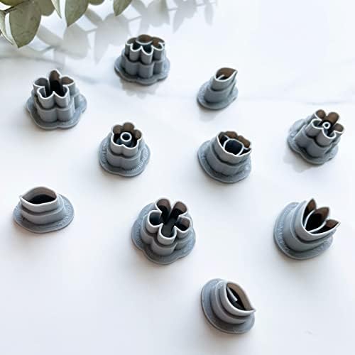Cortadores de biscoitos de argila de polímeros - The Clayful Co Mini Floral Flower Stud Pack Conjunto de 10 - cortador de