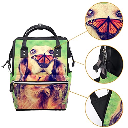 Dachshund fofo com uma borboleta no nariz bolsas de fraldas Backpack Mummy Mumm