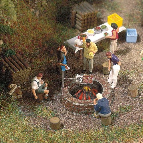 Busch 5407 Campfire Ho Scale Scale Kit