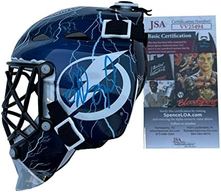 Andrei Vasilevskiy assinou o Tampa Bay Lightning Mini Goalie Mask JSA COA - Capacetes e máscaras autografadas da NHL
