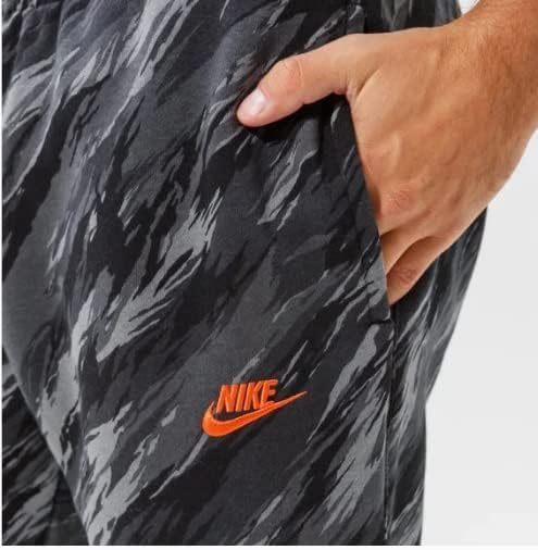 Nike Black Camo Clube Fleece afilado a joggers masculinos de lã serem alinhados