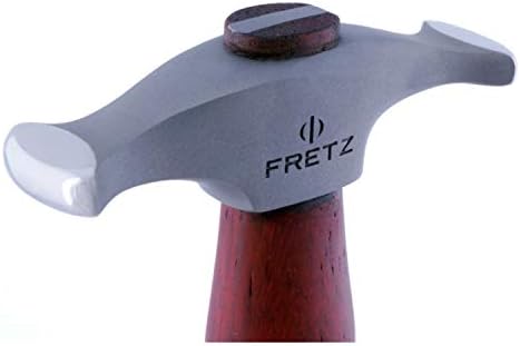 O martelo de jóia de Suzuho Fretz arredondou RisingHMR-8