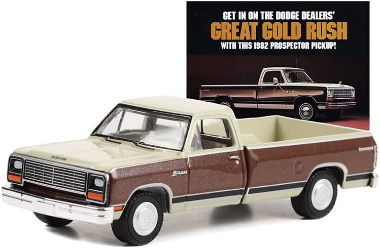 Greenlight 39110-D Vintage Ad Cars Series 8-1982 Dodge Ram D-150 Prospector Entre na grande corrida do Dodge Dealers 'Gold