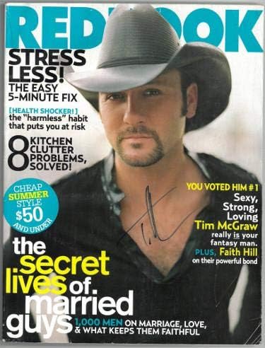 Tim McGraw assinou a revista RedBook Full junho de 2005 - Holograma DD63025 - JSA Certified - Revistas de música