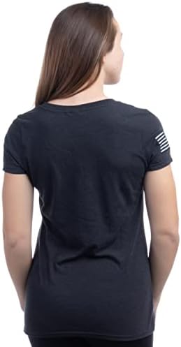 Família orgulhosa do Exército | Camiseta de artilharia de armadura militar dos EUA licenciada para homens Mulheres