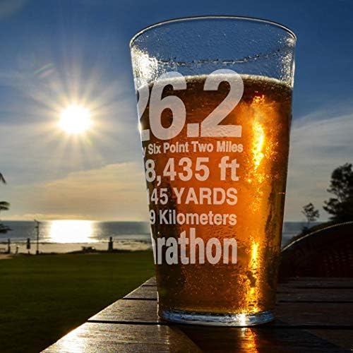 Foi para uma corrida 26,2 milhas matemáticas gravadas com cerveja de cerveja 16 oz.