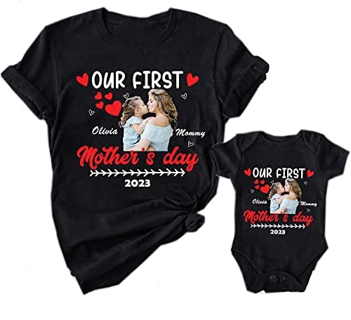 Nossa primeira camisa do dia das mães com foto para mamãe e bebê, nossa 1ª camisa do dia das mães, nossa primeira mãe do dia das mães camisetas, nome personalizado 1º dia do dia das mães, Onei