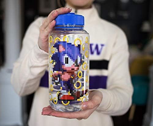 Apenas Funky Sonic the Hedgehog Gold Rings Water Bottle | Jarro de água plástico grande sem BPA com tampa superior do parafuso | Hidratação para esportes ao ar livre, academia, ioga | Detém 32 onças