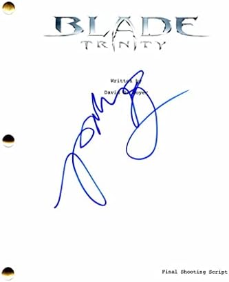 Parker Posey assinado Autograph Blade: Trinity Full Movie Script - Co -estrelando: Ryan Reynolds, Wesley Snipes - Dazed e Confused, Best in Show, para sua consideração, você tem Mail, Scream 3, Superman Returns, Cafe Society, Kicking e Kicking e Gritando