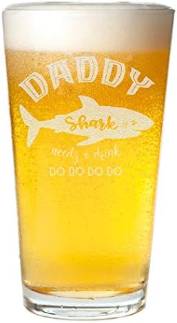 Veracco Daddy Shark precisa de uma bebida cerveja Pint Funny Shark Shark Day para o novo pai Papa
