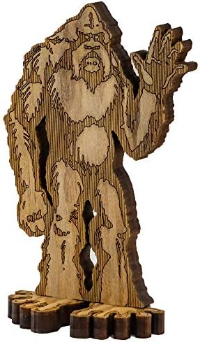 BMBM 7,25 ”acenando em pé Sasquatch Bigfoot Laser Cut estátua decoração para mesa, mesa, prateleira | Construção de pinheiros