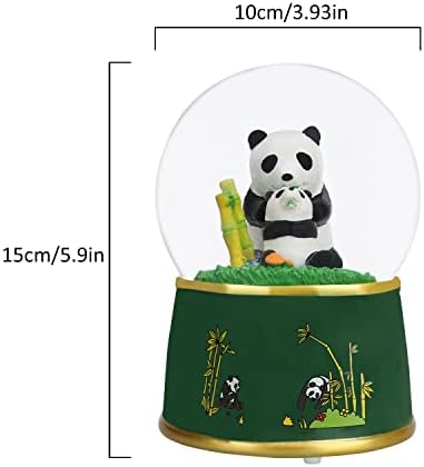 O panda come bambu globo de neve, uma caixa de música de água de água figurina de 100 mm com luzes LED coloridas e flocos de neve, rotação automática interna