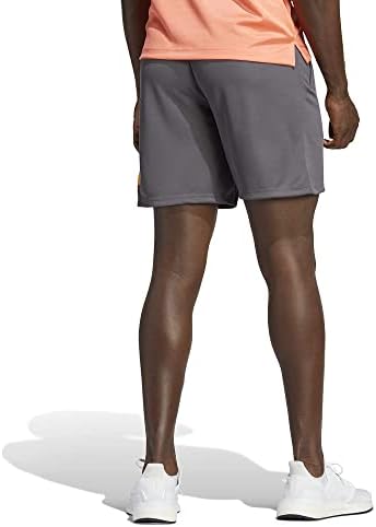 shorts de treinamento sazonal do Essentials da Adidas Men