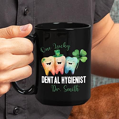 Uma caneca de higienista dental da sorte - caneca de higienista dental personalizada com nome - caneca de café para