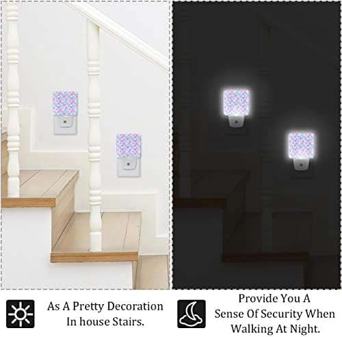 Rodailycay sensor leve à noite Mermaid Scale Blue rosa, 2 pacotes de luzes noturnas se conectam na parede, luminosos noturnos brancos e brancos para berçário Banheiro Hallway Kids Bedroom Stairs