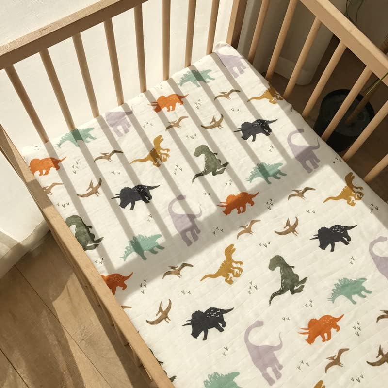 Little Jump Dinosaur Crib Sheet - Muslin de bambu Criação de berço para o colchão de berço padrão e colchão de cama