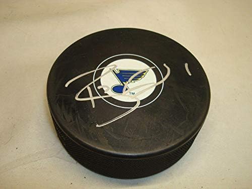 Brian Elliott assinou o St. Louis Blues Hockey Puck autografado 1C - Pucks autografados da NHL