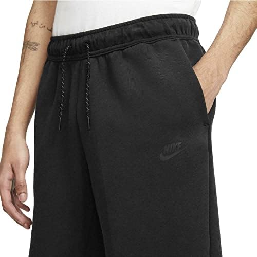 Nike Sportswear Men's Washed Tech Tech Shorts