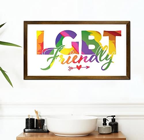 LGBT Pride emoldurado sinal de madeira SIGN LGBT Friendly pendurou Wood Sign Sign Rússico Decoração de parede do orgulho gay
