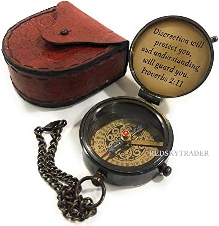 Brass Compass Protectará vocês Provérbios 2:11 Compússica antiga com âncora de couro estampada
